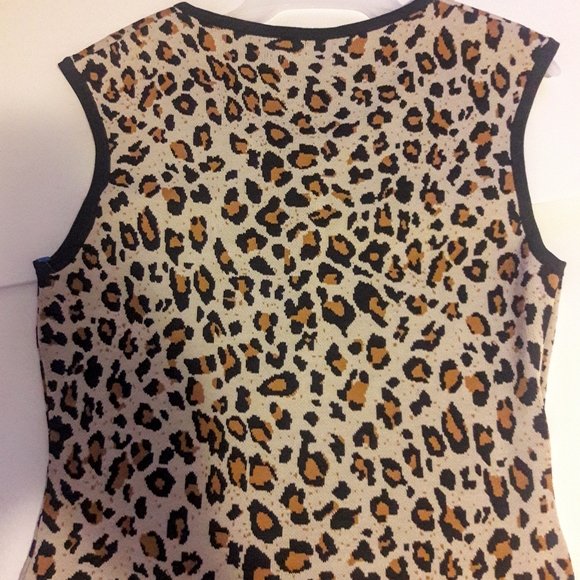Calvin Klein Cheetah Dress size M Stretch Sweater - Picture 6 of 8